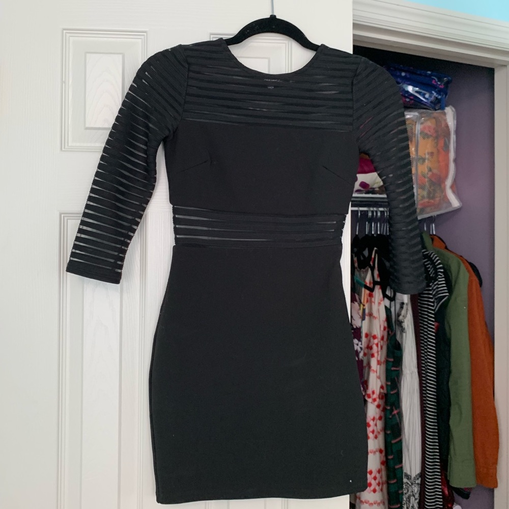 Lulu’s black bodycon dress- worn once - Picture 4 of 4